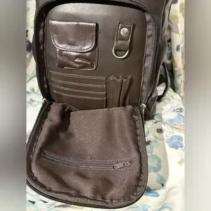 Kenneth Cole Reaction | Bags | Vintage Kenneth Cole Reaction  display picture 2
